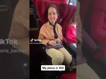 La bronca viral en TikTok porque una joven le cambia el asiento del tren a un pasajero sin preguntar La bronca viral en TikTok porque una joven le cambia el asiento del tren a un pasajero sin preguntar
