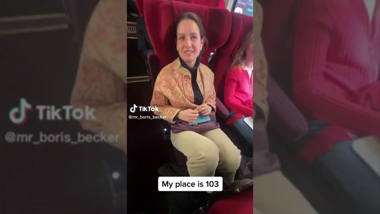 La bronca viral en TikTok porque una joven le cambia el asiento del tren a un pasajero sin preguntar La bronca viral en TikTok porque una joven le cambia el asiento del tren a un pasajero sin preguntar