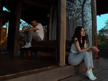 Pareja triste Pareja triste