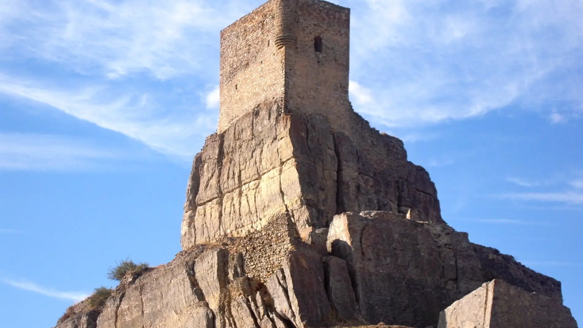Castillo de Atienza: ¿sabías que Felipe V llegó a hospedarse allí?