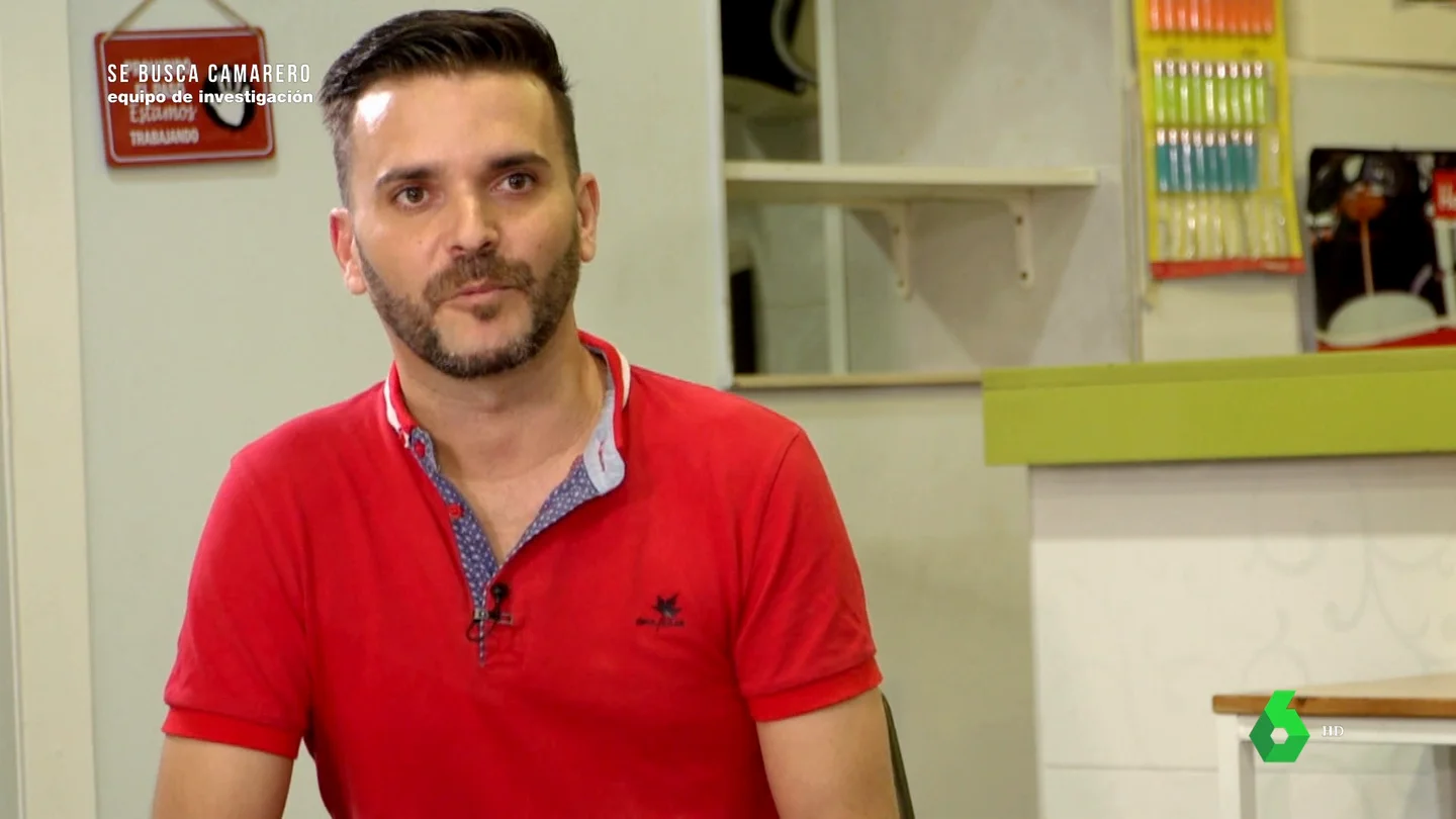 Un camarero llama en directo en Equipo de Investigación a una oferta de empleo y esto es lo que ocurre: "Son 20 horas en negro" Un camarero llama en directo en Equipo de Investigación a una oferta de empleo y esto es lo que ocurre: "Son 20 horas en negro"