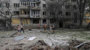 Daños en un edificio de Bajmut