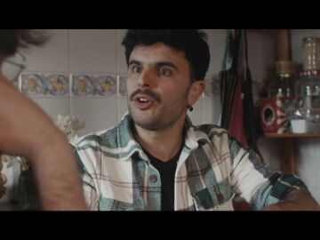 La reflexión de Rodrigo Cuevas sobre España: "Parece que quererla es ponerte la pulserita y tapar todo lo malo"