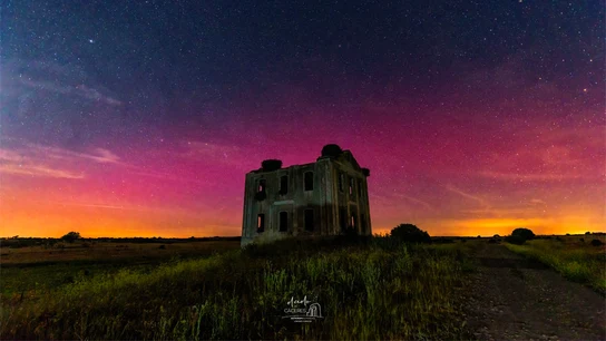 Una aurora boreal capturada en Extremadura, imagen del día para la NASA del 25 de abril de 2023. Una aurora boreal capturada en Extremadura, imagen del día para la NASA del 25 de abril de 2023.
