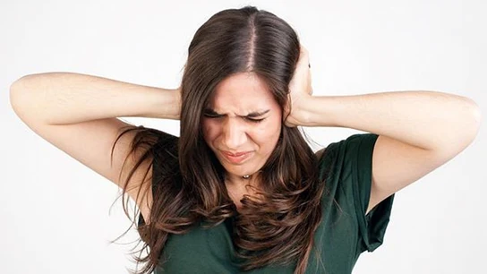 Más de 1.000 muertes prematuras al año en España, por culpa del ruido: este es el más dañino de todos Más de 1.000 muertes prematuras al año en España, por culpa del ruido: este es el más dañino de todos