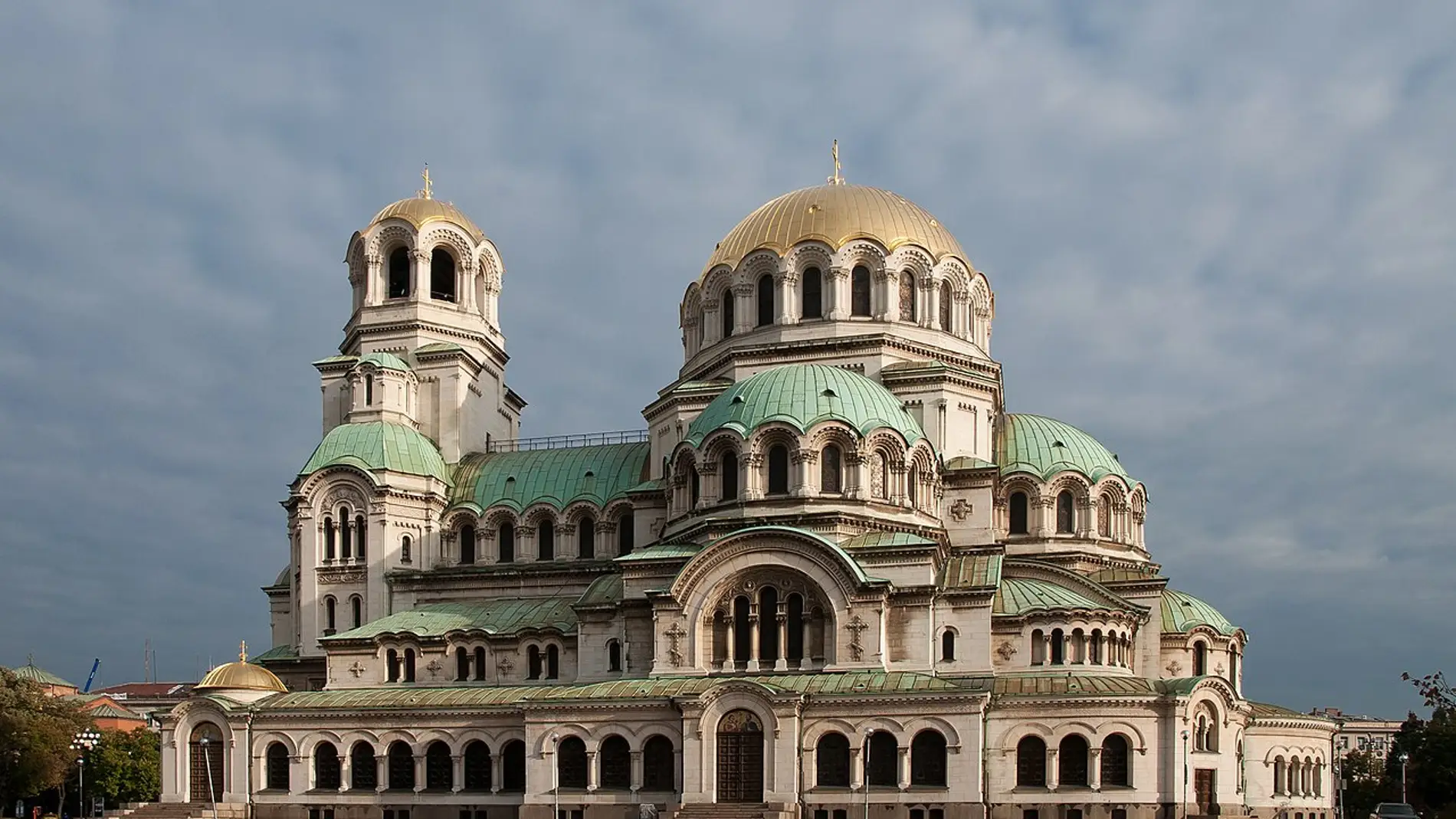 Catedral de San Alejandro Nevski de Sofía: ¿cuál es la historia de su nombre y por qué se erigió en esta ciudad?