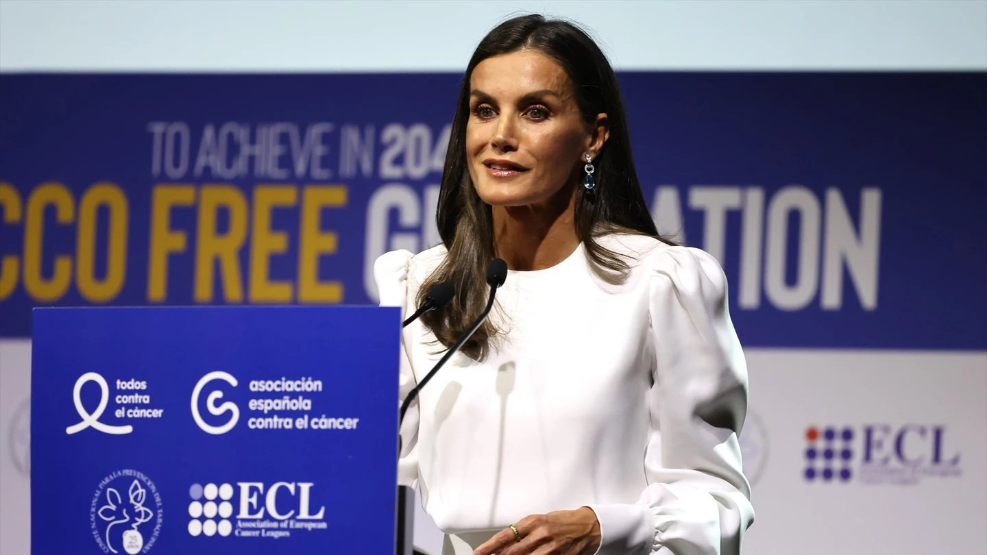 La Reina Letizia durante la 9ª Conferencia Europea “Tabaco o Salud” . La Reina Letizia durante la 9ª Conferencia Europea “Tabaco o Salud” .
