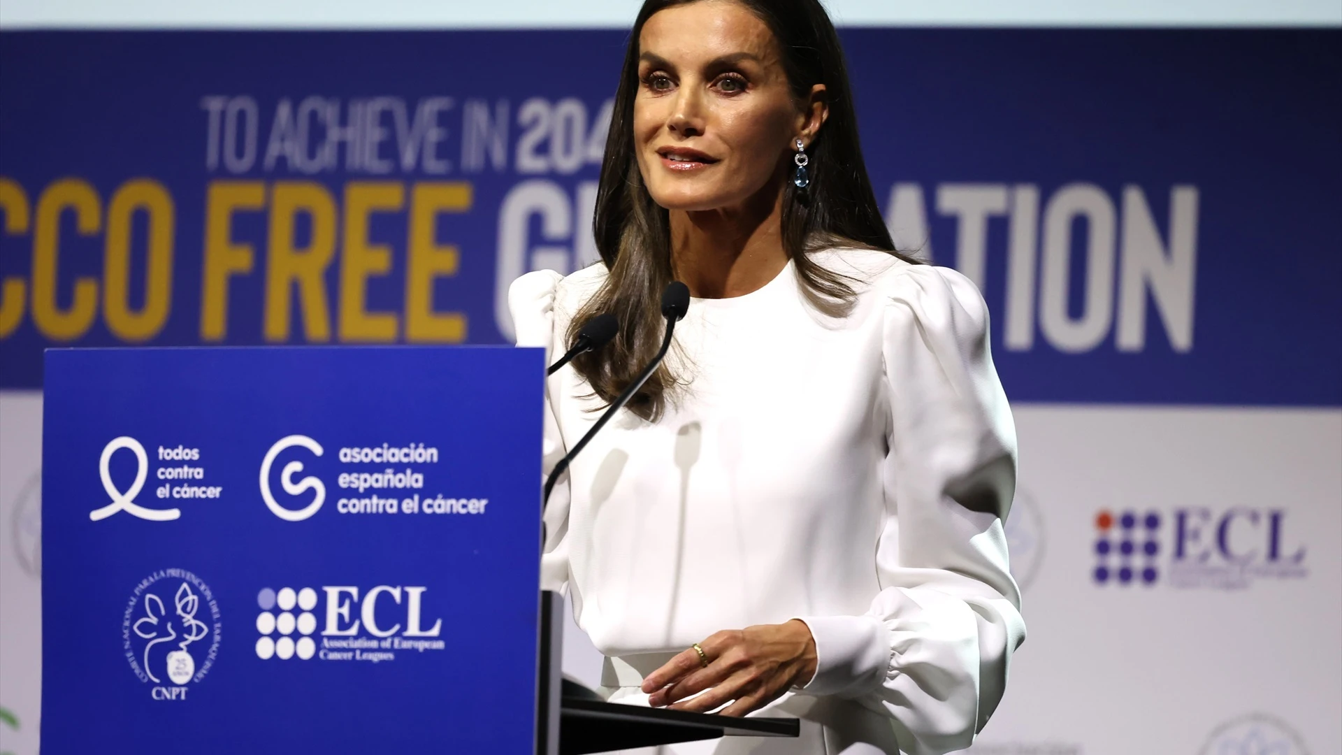 La Reina Letizia durante la 9ª Conferencia Europea “Tabaco o Salud” .