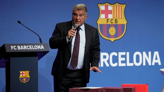 Laporta: "Menos mal que el Girona hizo su trabajo" Laporta: "Menos mal que el Girona hizo su trabajo"