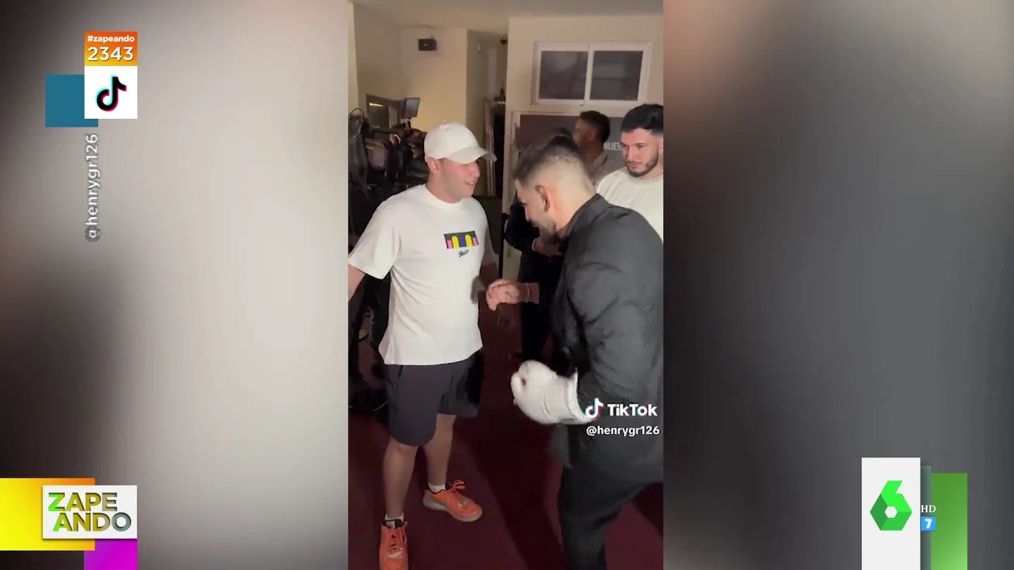 Ni un autógrafo ni una foto: la extraña petición de un fan al luchador de MMA Ilia Topuria Ni un autógrafo ni una foto: la extraña petición de un fan al luchador de MMA Ilia Topuria