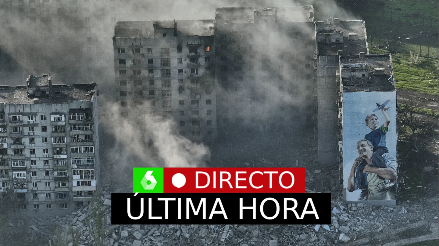 Un edificio destruido en la ciudad ucraniana de Bajmut Un edificio destruido en la ciudad ucraniana de Bajmut