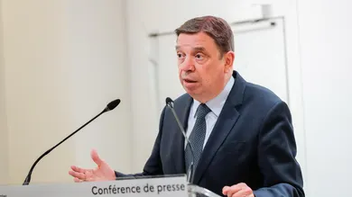 El ministro de Agricultura, Luis Planas, durante una rueda de prensa. El ministro de Agricultura, Luis Planas, durante una rueda de prensa.