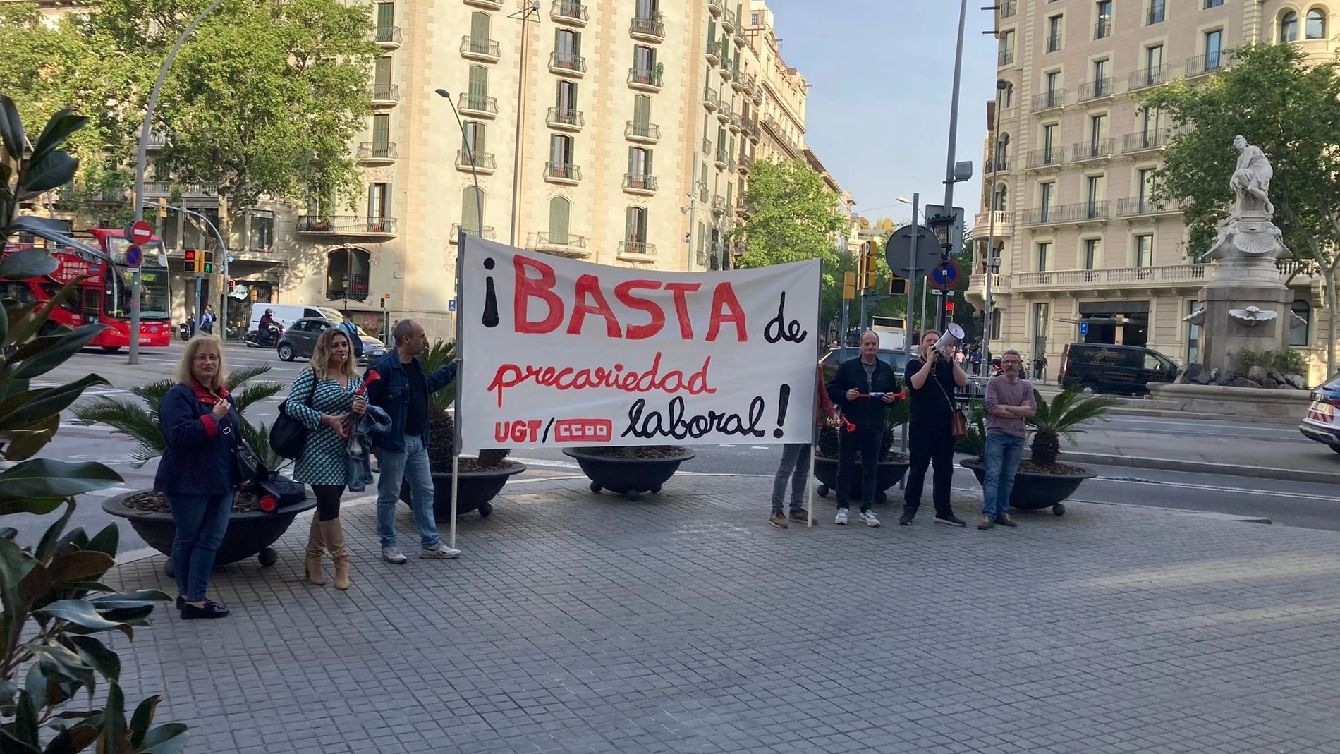 Trabajadores del Hotel Palace de Barcelona protestan por la &quot;precariedad laboral&quot;