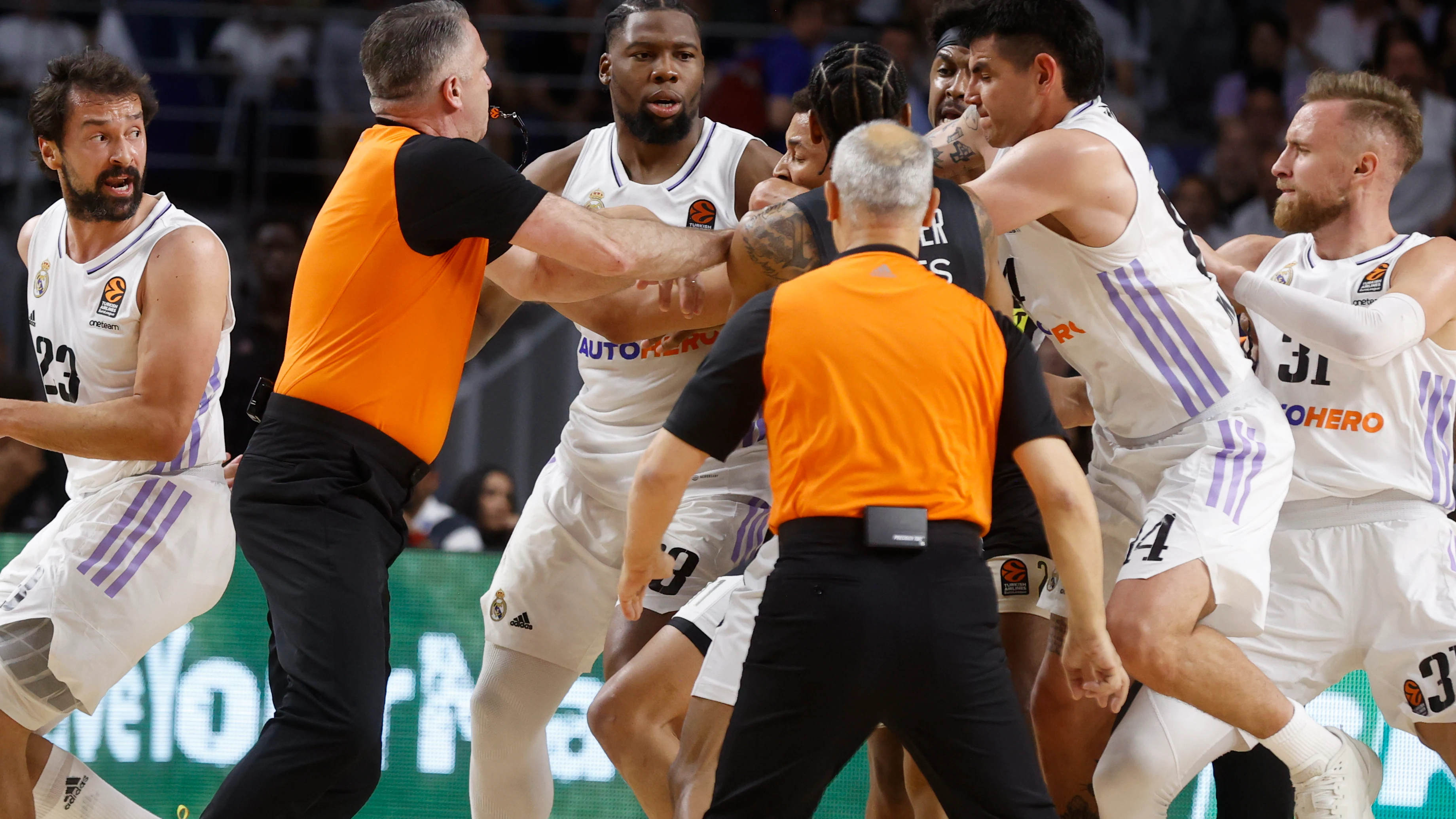 Pelea en el Real Madrid - Partizan