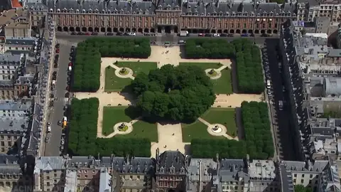 Plaza de los Vosgos. París Plaza de los Vosgos. París