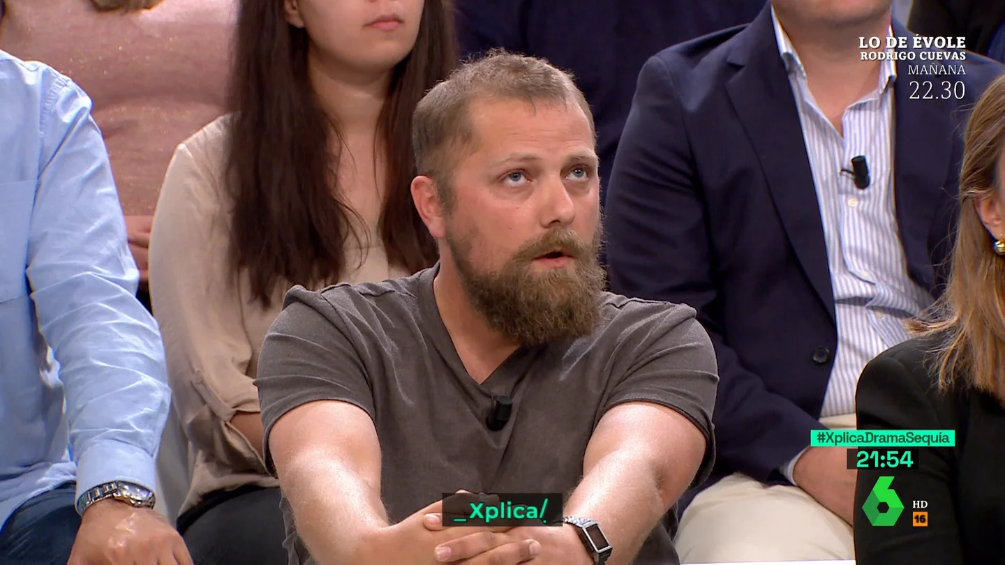 Tomy, agricultor: "Este año se ha puesto de moda hablar de la sequía, pero llevamos en sequía desde 2021" Tomy, agricultor: "Este año se ha puesto de moda hablar de la sequía, pero llevamos en sequía desde 2021"
