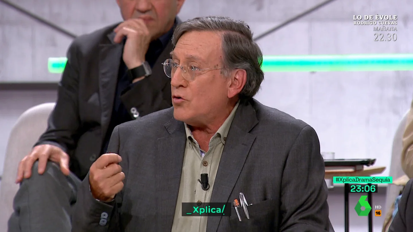 Naturalista indignado: "Esto se debe a la ignorancia de una sociedad que se cree que puede hacer las cosas así de mal" Naturalista indignado: "Esto se debe a la ignorancia de una sociedad que se cree que puede hacer las cosas así de mal"