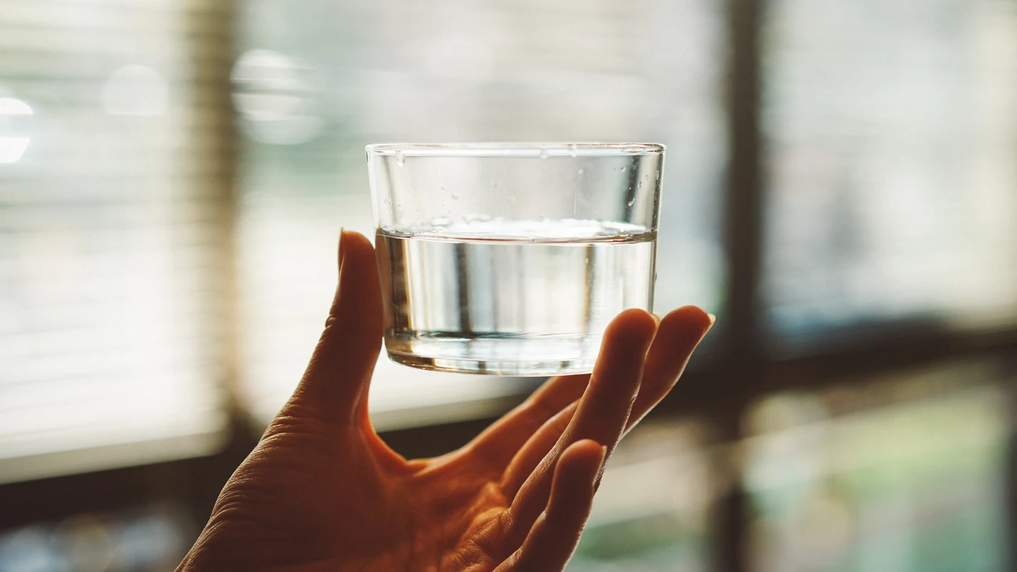 Así convierte el aire en agua potable una empresa de Córdoba: su tecnología ya está en 65 países y abastece a comunidades remotas Así convierte el aire en agua potable una empresa de Córdoba: su tecnología ya está en 65 países y abastece a comunidades remotas