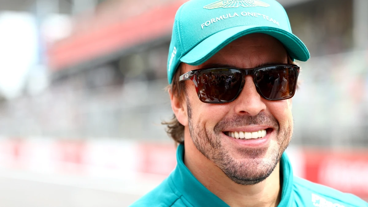 Fernando Alonso, sonriente