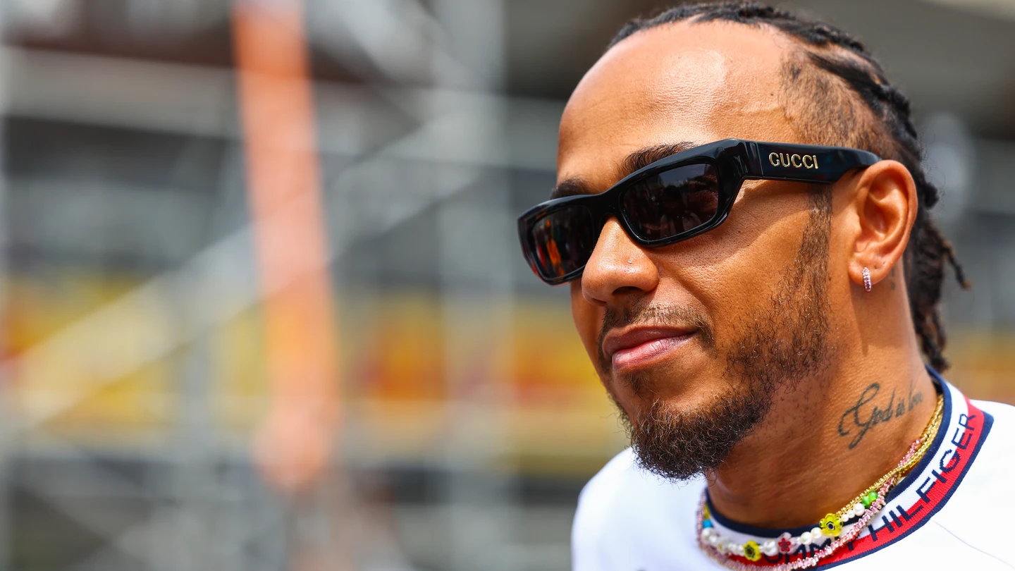 Lewis Hamilton desvela el circuito en el que Mercedes sí podrá luchar con Red Bull Lewis Hamilton desvela el circuito en el que Mercedes sí podrá luchar con Red Bull