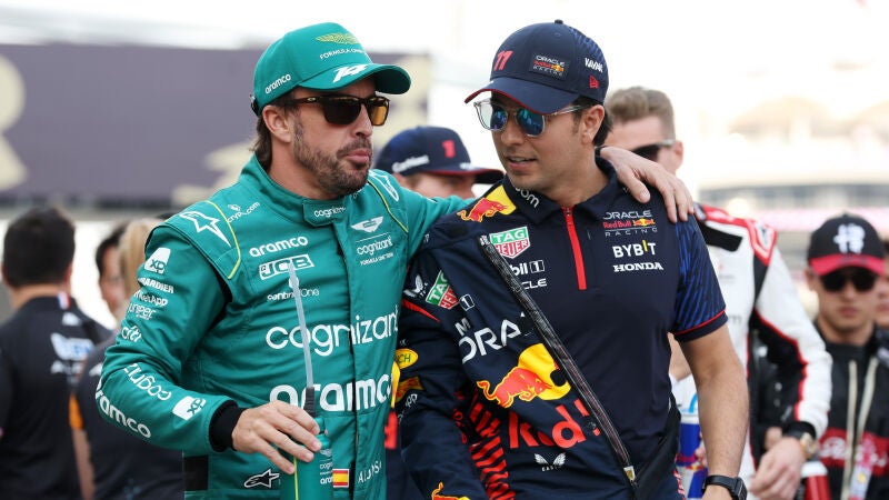 Fernando Alonso y 'Checo' Pérez 