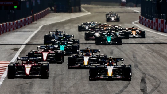 Salida del GP de Azerbaiyán  Salida del GP de Azerbaiyán