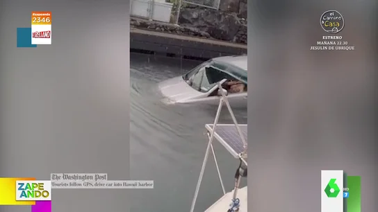 Dos turistas siguen las indicaciones del GPS y terminan metiendo su coche en el puerto: "La cosa se puso un poco húmeda" Dos turistas siguen las indicaciones del GPS y terminan metiendo su coche en el puerto: "La cosa se puso un poco húmeda"