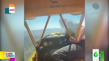 El arriesgado método de un chico para poner en marcha el motor de una avioneta en pleno vuelo