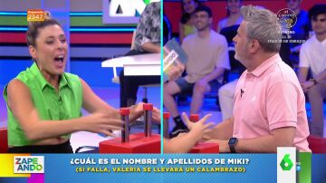 Miki Nadal engaña a Valeria Ros para que reciba un calambrazo en este juego