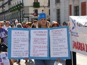 Marea de Residencias exige la gestión directa de los centros públicos por parte de la Agencia Madrileña de Atención Social (AMAS)