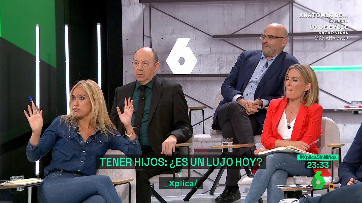 Afra Blanco y Javier Díaz-Giménez, en laSexta Xplica. xplica - AFRA BLANCO RESPONDE A BERNARDOS
