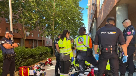 Muere un hombre de 52 años tras una agresión con arma blanca en Vallecas (Madrid) Muere un hombre de 52 años tras una agresión con arma blanca en Vallecas (Madrid)