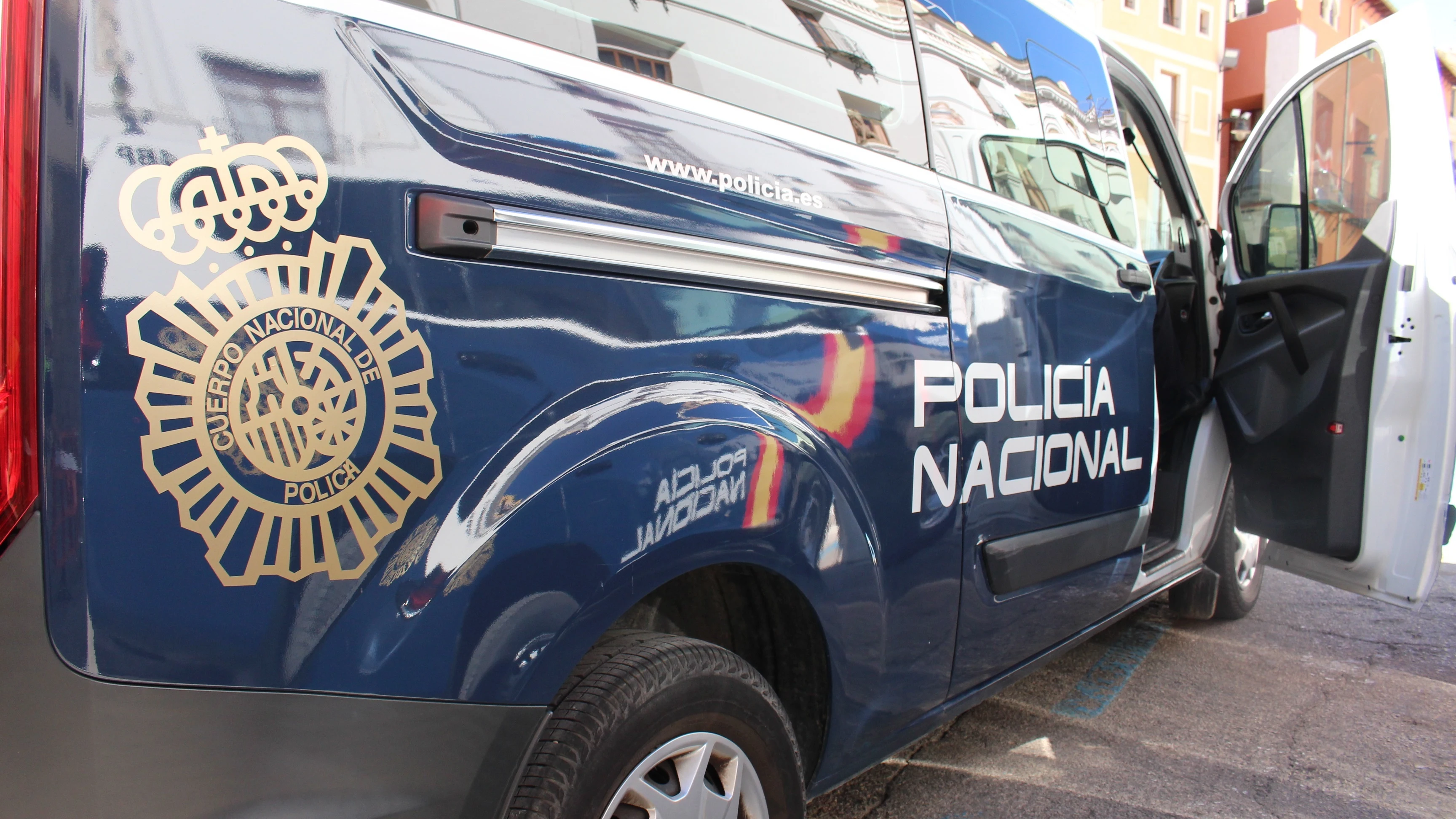 Imagen de archivo de un vehículo de la Policía Nacional