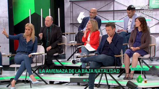 La polémica visión de Bernardos sobre los jóvenes que "prefieren divertirse" a tener hijos, pero "tienen perros y no salen por cuidarlos" La polémica visión de Bernardos sobre los jóvenes que "prefieren divertirse" a tener hijos, pero "tienen perros y no salen por cuidarlos"