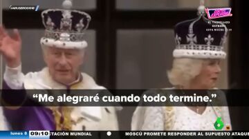 Angie Cárdenas opina sobre el "berrinche" de Carlos III en su propia coronación: "Con la reina Isabel esto no pasaba"