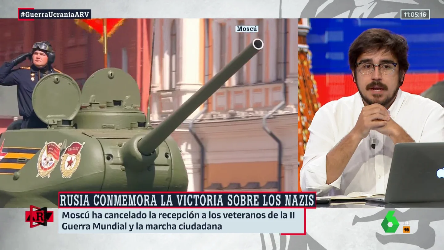 Eduardo Saldaña destaca que la "escasez" del Día de la Victoria demuestra "el sufrimiento" de Moscú en el frente Eduardo Saldaña destaca que la "escasez" del Día de la Victoria demuestra "el sufrimiento" de Moscú en el frente