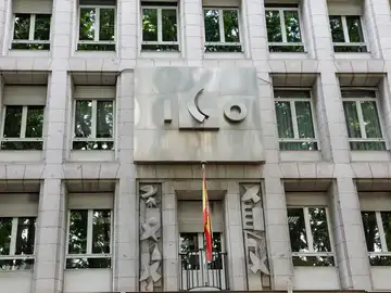 Fachada exterior del edificio del Instituto de Crédito Oficial (ICO)