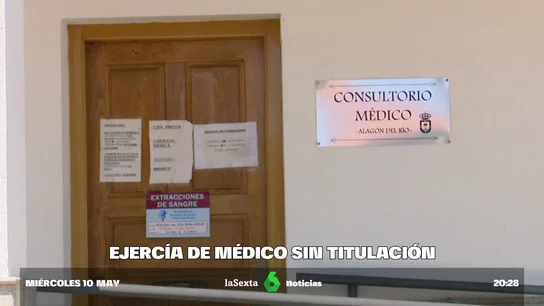 Extremadura denuncia a un hombre de 67 años por falsificar la titulación de médico: sospecharon por su lenguaje y sus recetas Extremadura denuncia a un hombre de 67 años por falsificar la titulación de médico: sospecharon por su lenguaje y sus recetas
