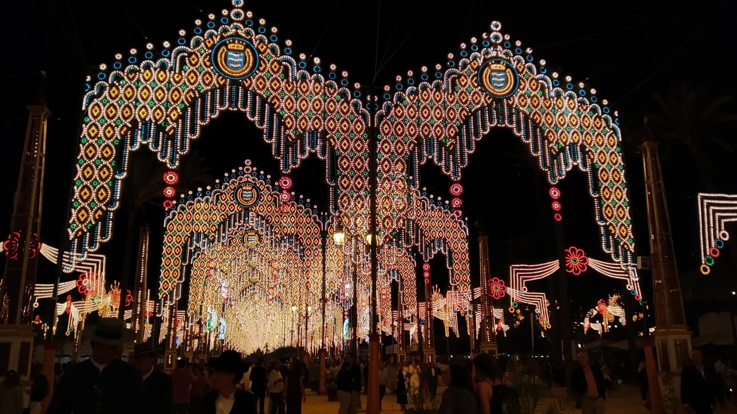 Cómo sobrevivir a la Feria de Jerez: cuatro paradas obligatorias para coger fuerzas Cómo sobrevivir a la Feria de Jerez: cuatro paradas obligatorias para coger fuerzas