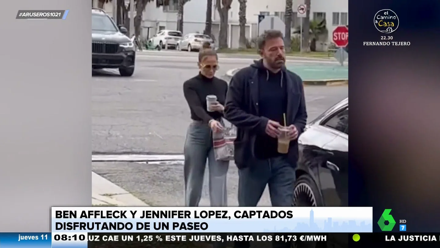 El cabreo de Alfonso Arús con Jennifer Lopez por decir que está insegura hablando en español: "Qué mentirosa es, yo la he entrevistado" El cabreo de Alfonso Arús con Jennifer Lopez por decir que está insegura hablando en español: "Qué mentirosa es, yo la he entrevistado"