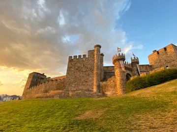 Castillo de Ponferrada, en León Castillo de Ponferrada, en León
