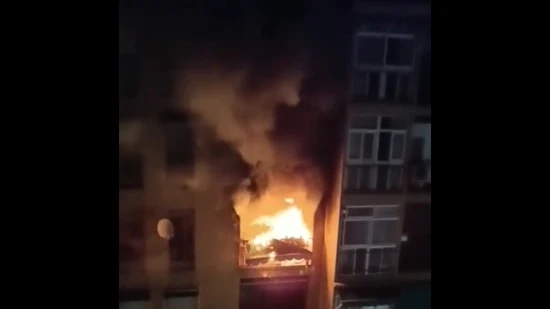 Imagen del incendio en el que ha muerto un niño en Granada