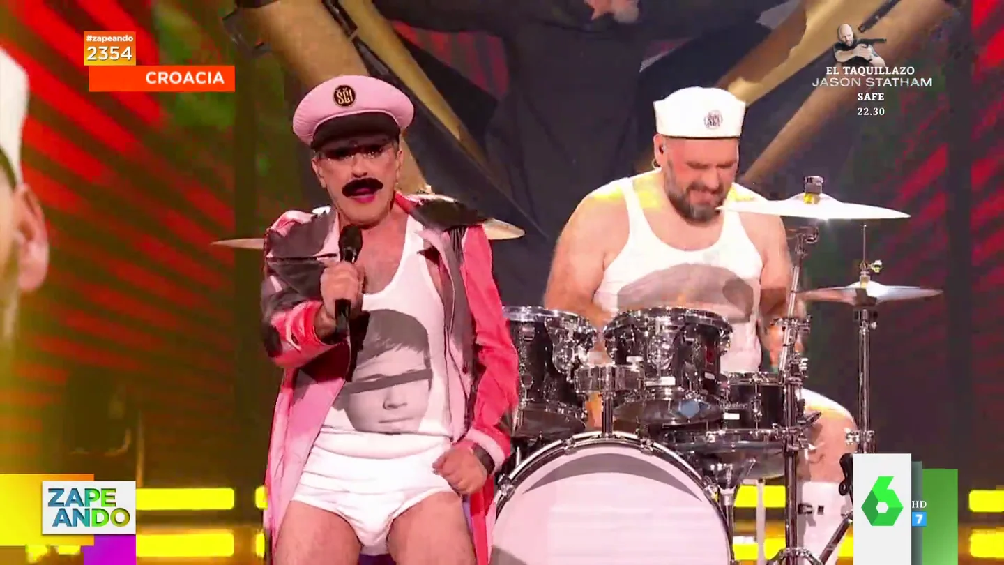 De marineros en calzoncillos a latigazos con trenzas: las actuaciones más extravagantes de Eurovisión De marineros en calzoncillos a latigazos con trenzas: las actuaciones más extravagantes de Eurovisión
