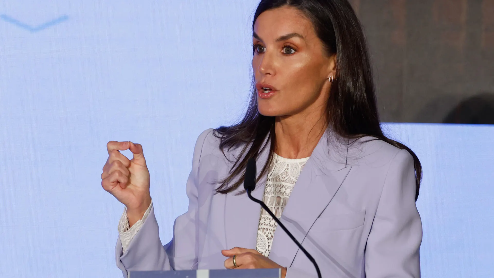 La reina Letizia durante su intervención en la inauguración del XXII Congreso Salud Mental España celebrado este martes en Madrid