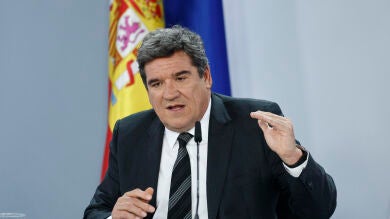 El ministro Jos&eacute; Luis Escriv&aacute;, en la rueda de prensa posterior al Consejo de Ministros