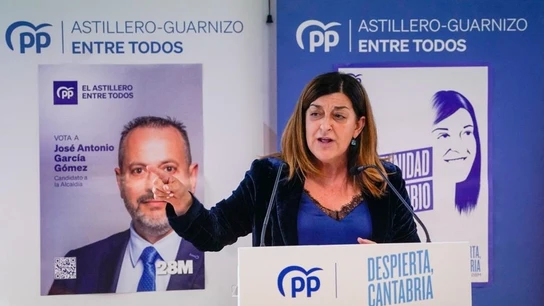 María José Sáenz de Buruaga en un acto de campaña en Astillero María José Sáenz de Buruaga en un acto de campaña en Astillero