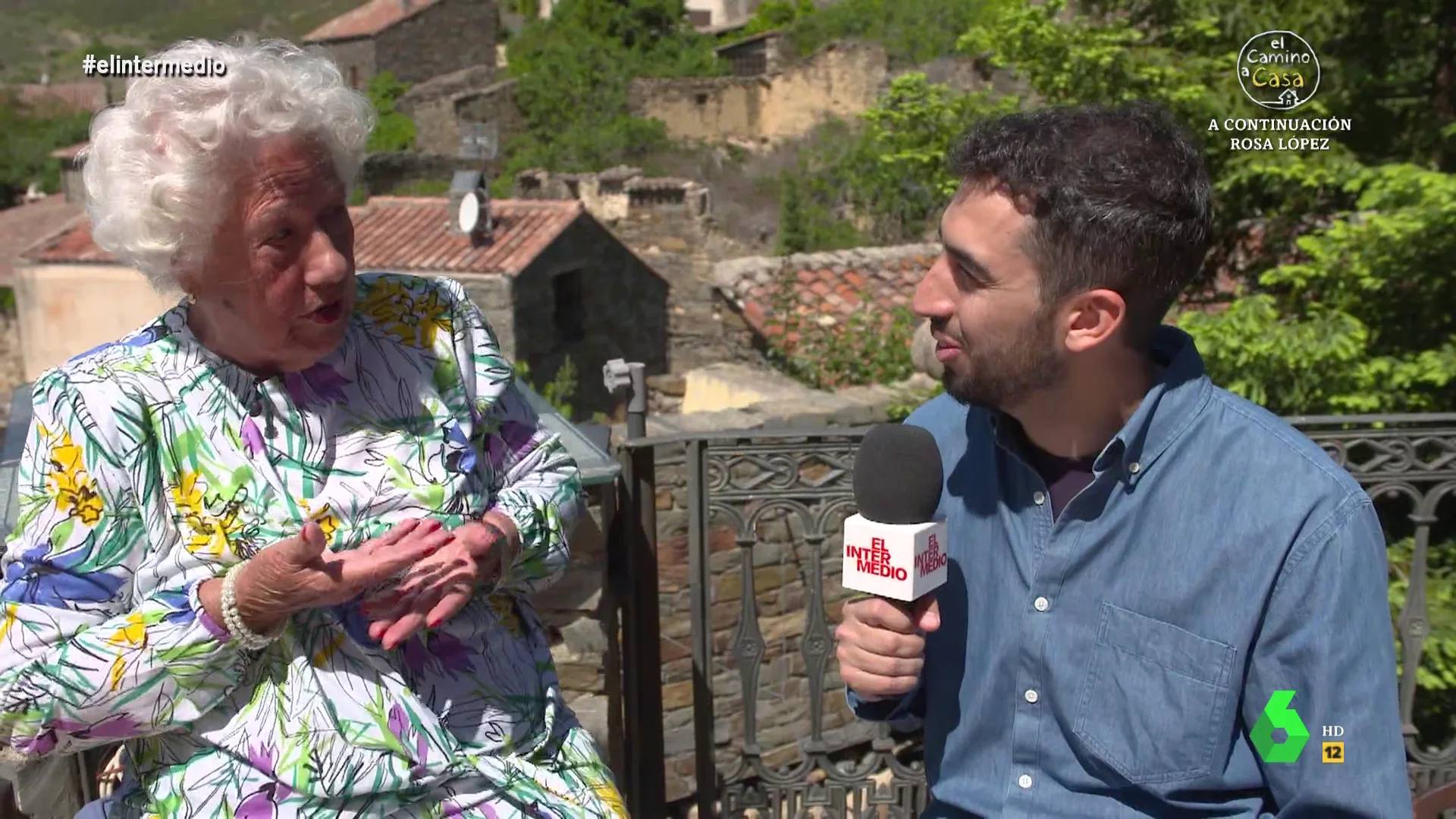 Rosario Testa, 'Charito', conversa con Isma Juárez sobre su candidatura a la alcaldía de Patones a sus 99 años. En este vídeo le explica su medida estrella y cómo gracias a su equipo de seis mujeres podrá aguantar el ritmo de la política actual.