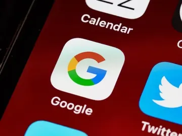 Símbolo de Google en el móvil Símbolo de Google en el móvil