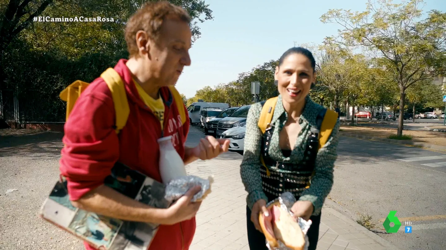 Rosa López enseña cómo era el bocadillo que comía de pequeña: "Mortadela con mantequilla" Rosa López enseña cómo era el bocadillo que comía de pequeña: "Mortadela con mantequilla"
