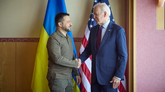 A3 Noticias Fin de Semana (21-05-23) Biden anuncia en una reunión con Zelenski un nuevo paquete de ayuda militar a Ucrania A3 Noticias Fin de Semana (21-05-23) Biden anuncia en una reunión con Zelenski un nuevo paquete de ayuda militar a Ucrania
